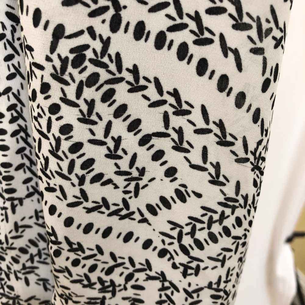 Cabi Button Down Sheer Split Back Blouse M - image 5